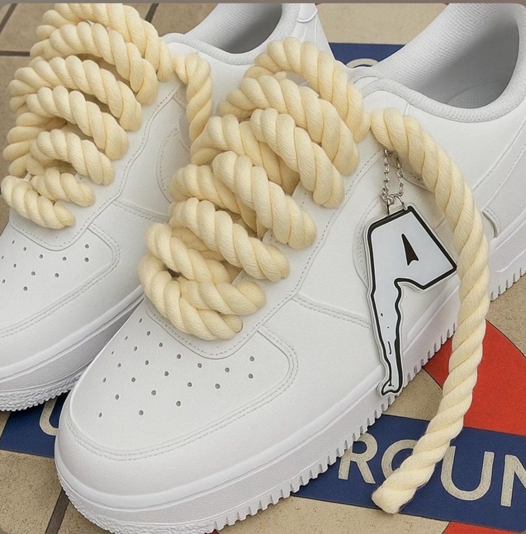 Beyond The Mainstreams Song Review of “Air Force 1’s” by&nbsp;ROZZZQWEEN