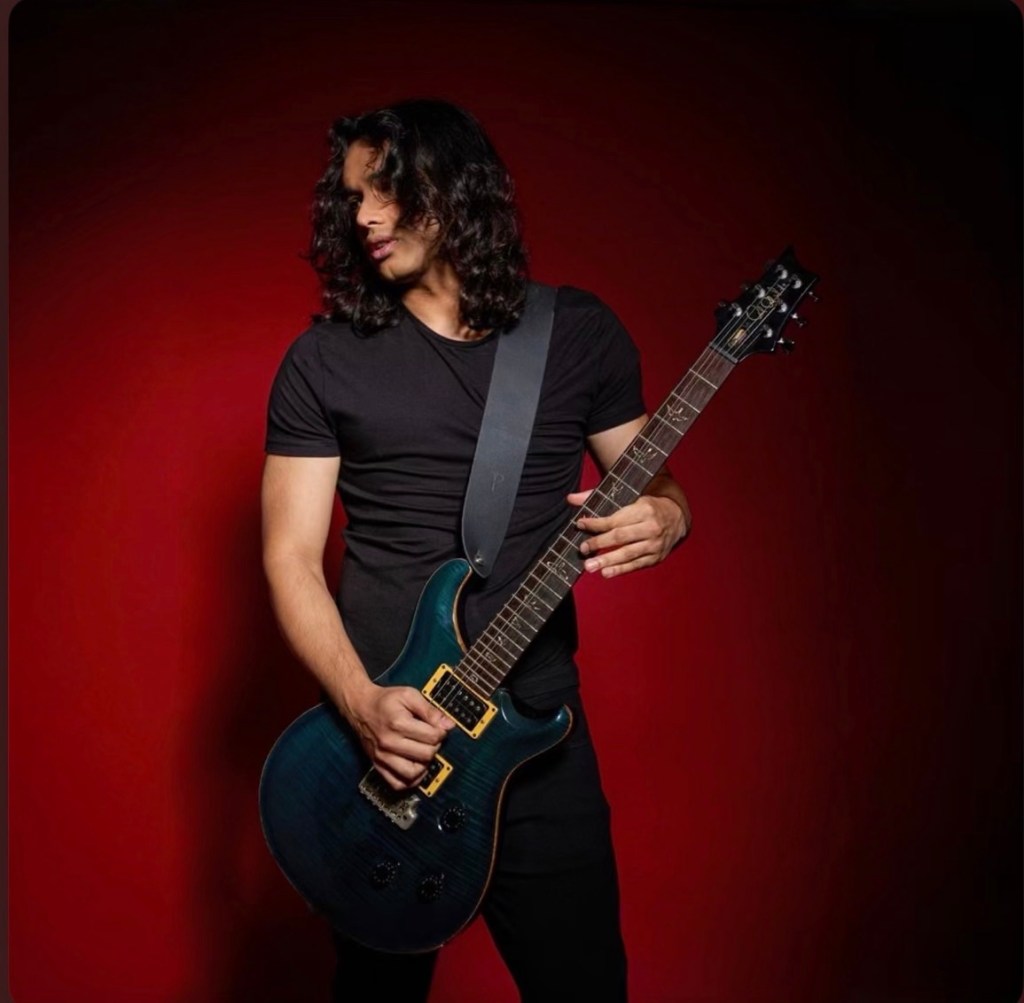 Beyond The Mainstreams Song Review of “The Way She Rolls” by&nbsp;Avarin